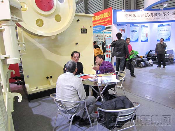 破碎机厂家展会